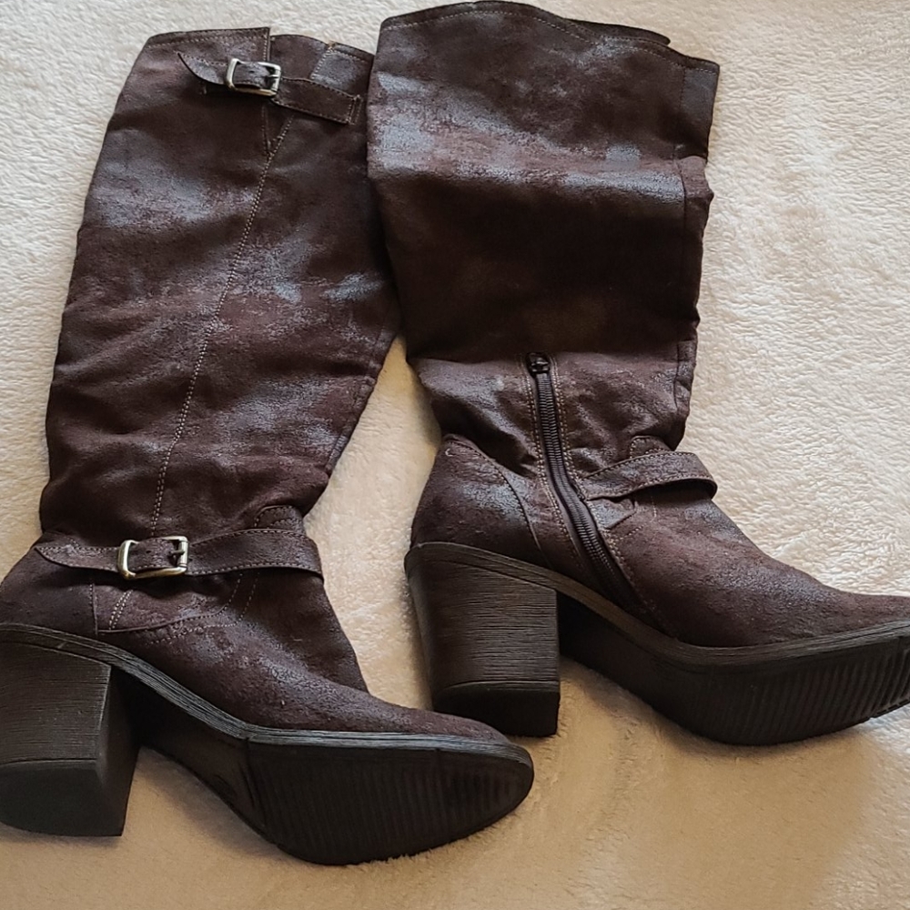 Brown tall boots